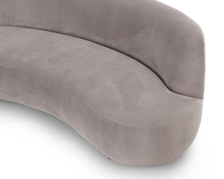 Liang & Eimil Polter Sofa (CRIB 5) – Megan Mink