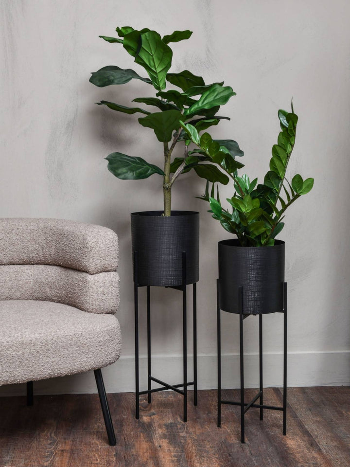 Libra Interiors Clyde Standing Planters in Matte Black – Set of 2