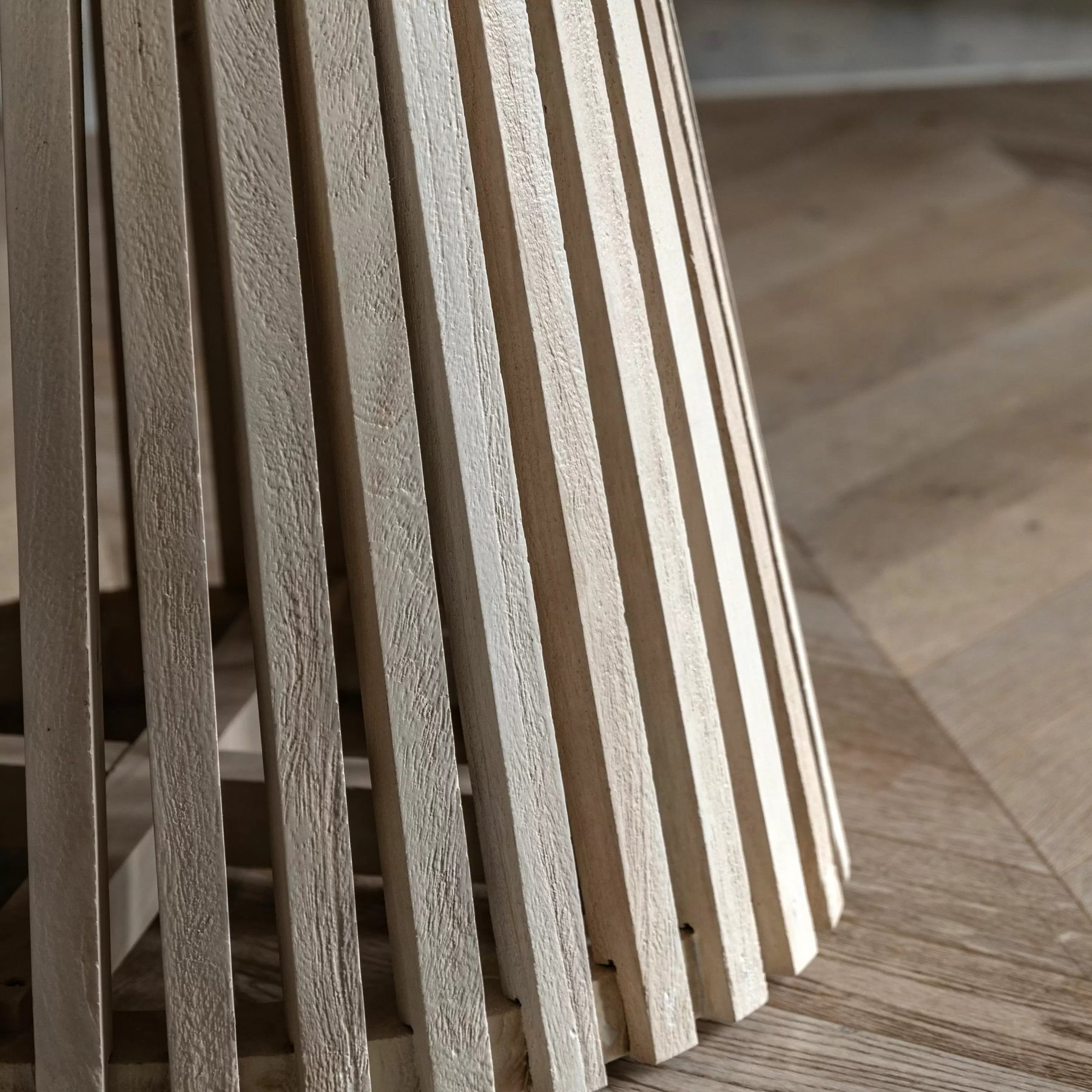 Macias Round Dining Table – Shropshire Design