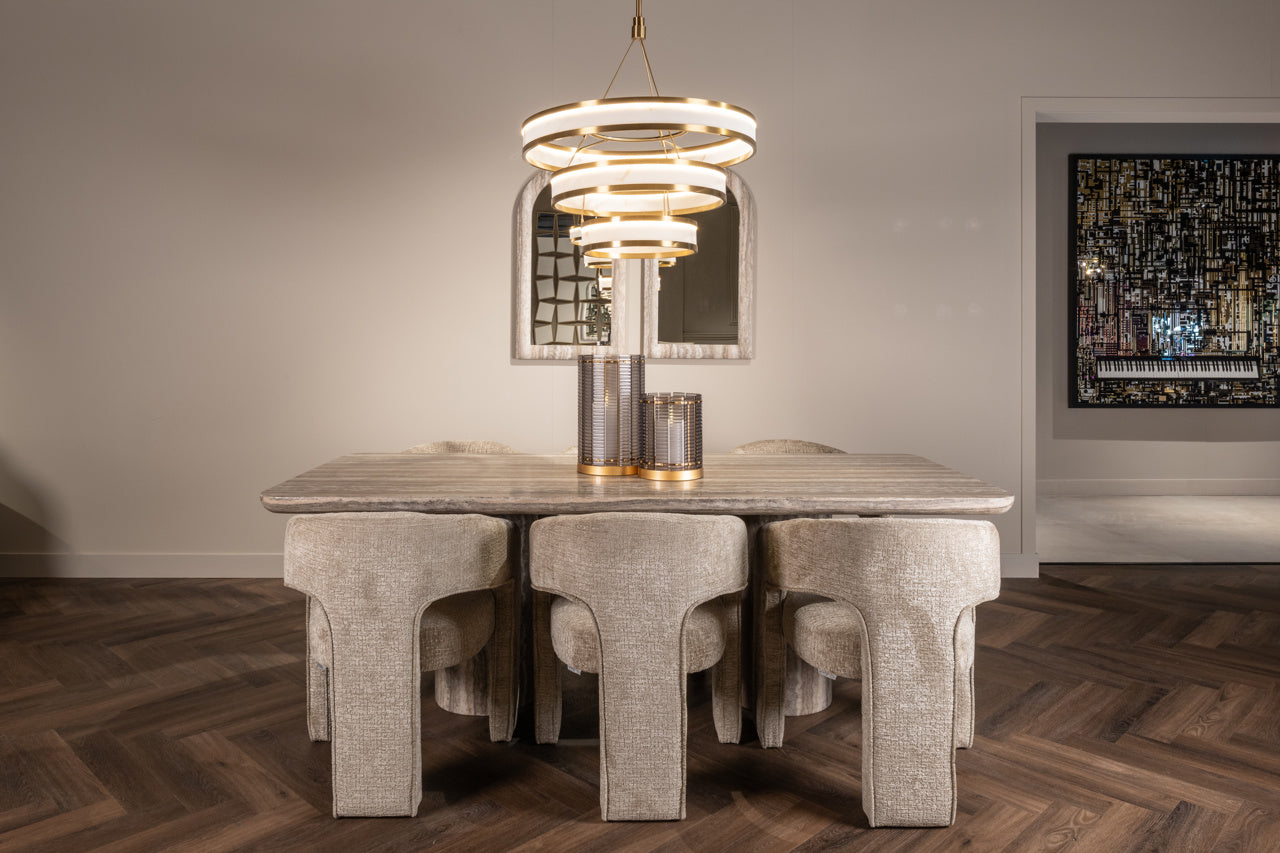 Richmond Interiors Cealora Chandelier
