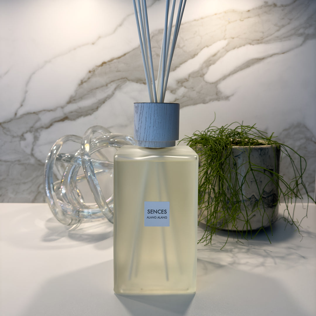 Enormous Amora Reed Diffuser with White Frosted Bottle Set