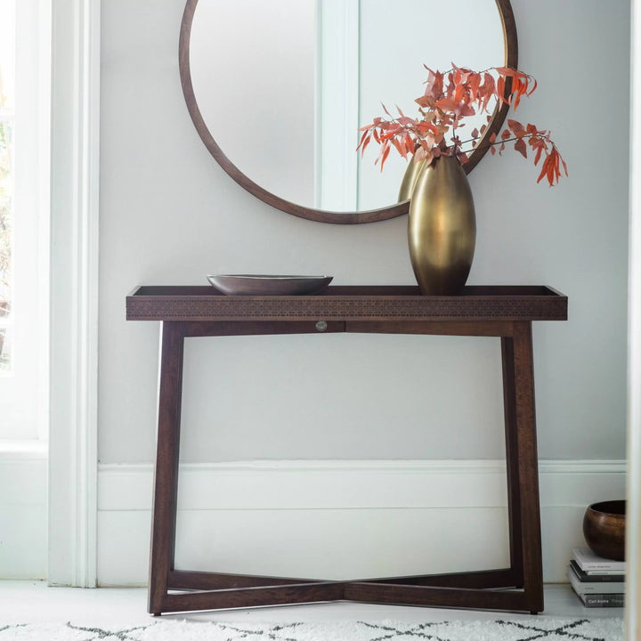 Varum Console Table – Brown